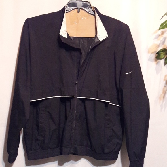 Nike Other - Nike 2XL clima fit windbreaker jacket  black